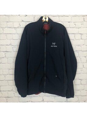 Arcteryx Mens Navy Atom Jacket Size XL HOLE
